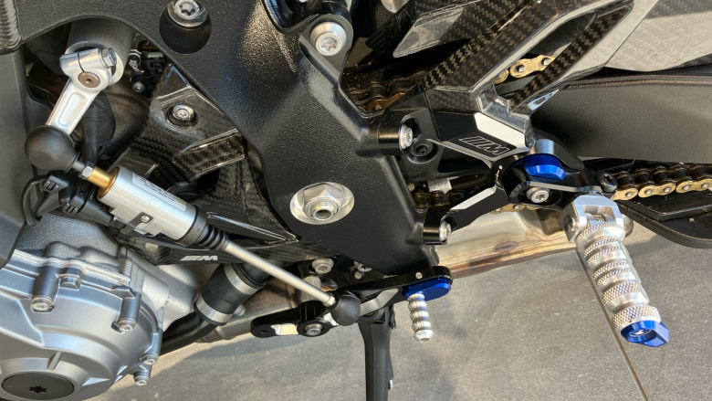 (23MY) BMW M1000 R